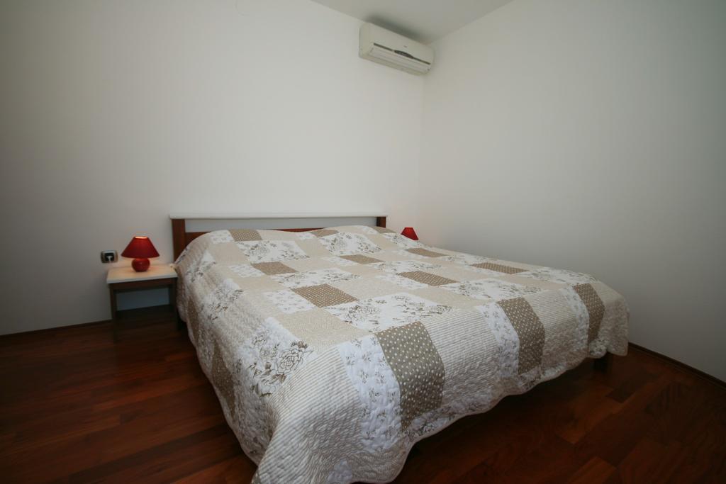 Appartamento Ruzmarinka 4* Baška Esterno foto