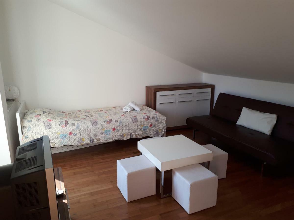 Appartamento Ruzmarinka 4* Baška Esterno foto