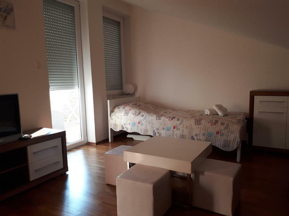 Appartamento Ruzmarinka 4* Baška Esterno foto